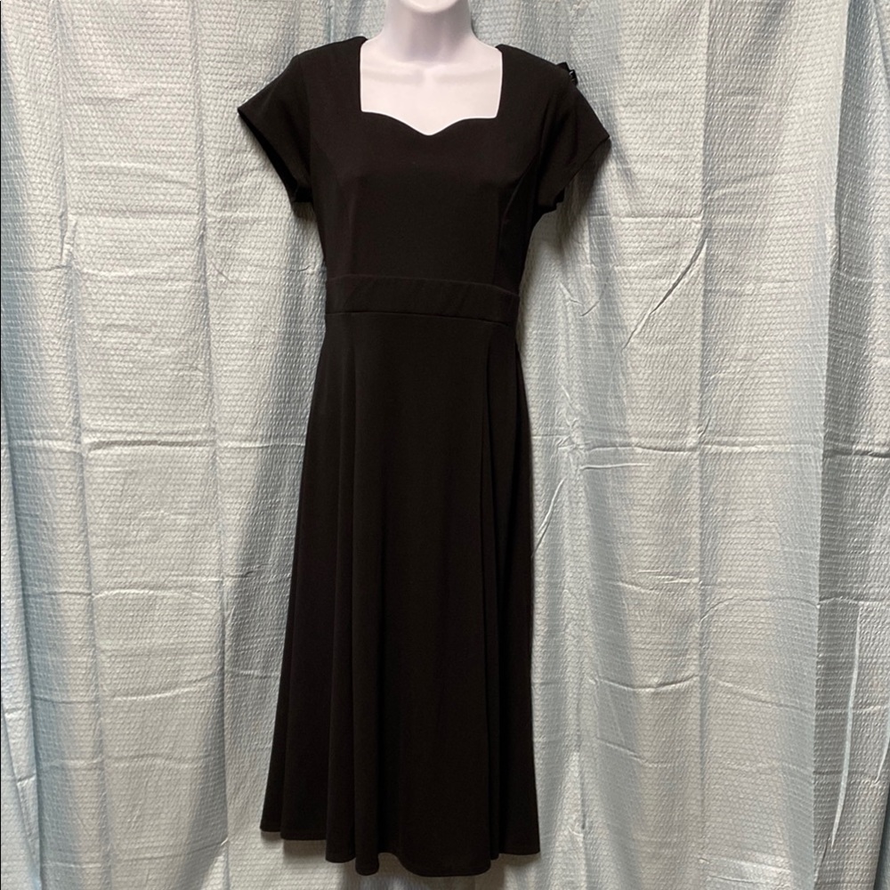 Cousin’s size 4 Elegant Black Women's Dress maxi‎ tie waist sweetheart neckline